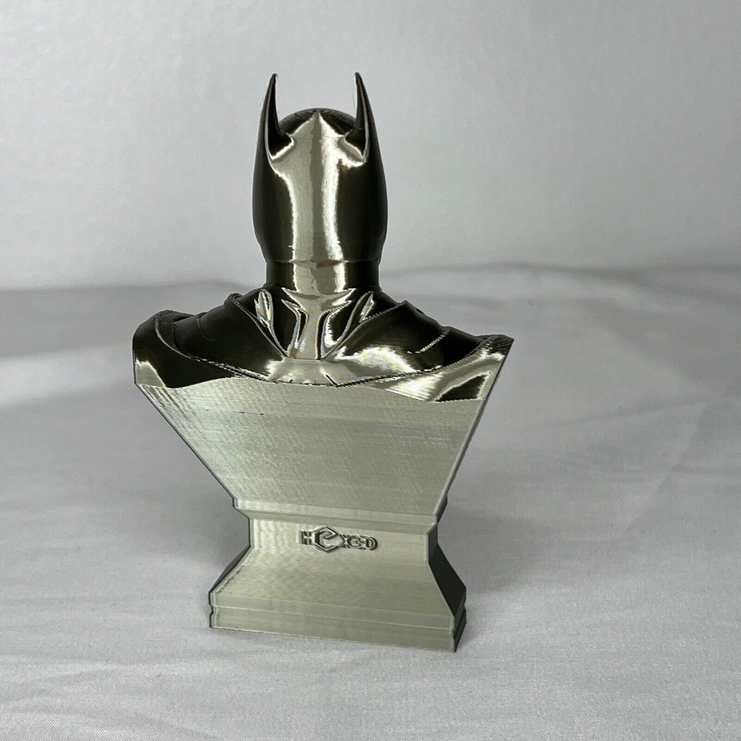 Batman Dark Metallic Superhero Bust Statue 5” Modern Collectible
